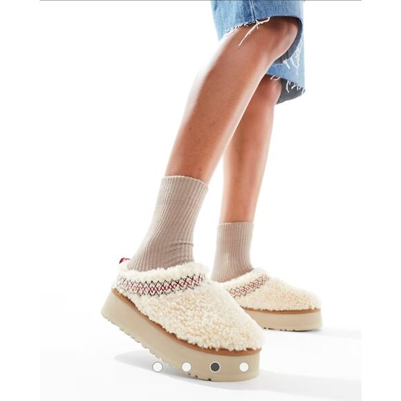 UGG Tazz braid platform mules in white borg 9 - Picture 10 of 10